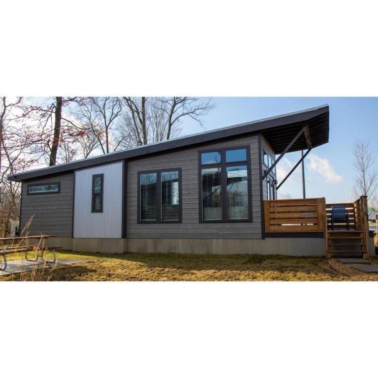 Отель Camp Cedar Мейсон Экстерьер фото